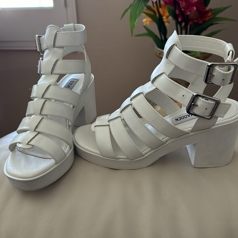 Used! Steve Madden gladiator heels size 5.5